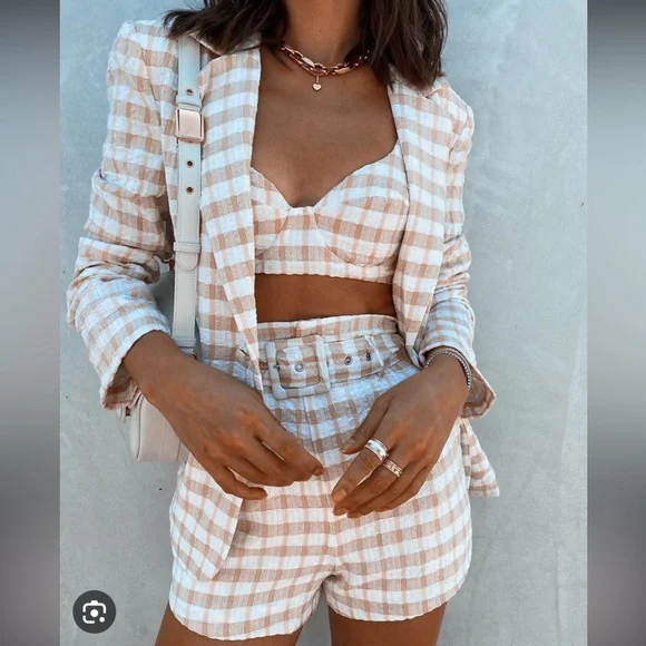 Camila Coelho Silvio Tan Check Shorts Size XS - Picture 12 of 16